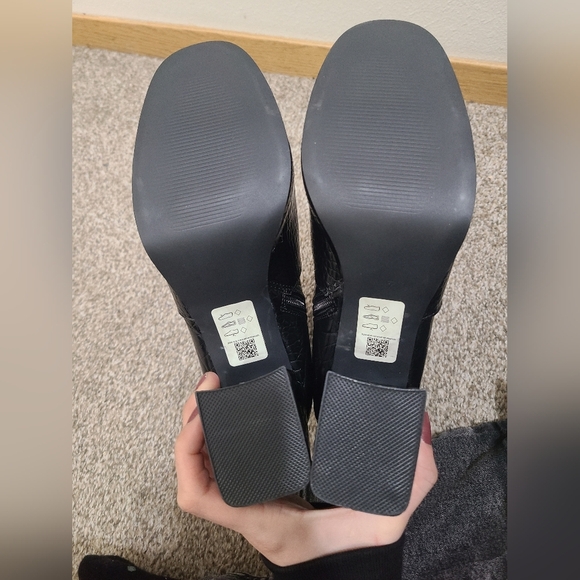 NEW ASOS black Square Toe Block Heel Platform Crocodile Ankle Boots - Picture 4 of 6